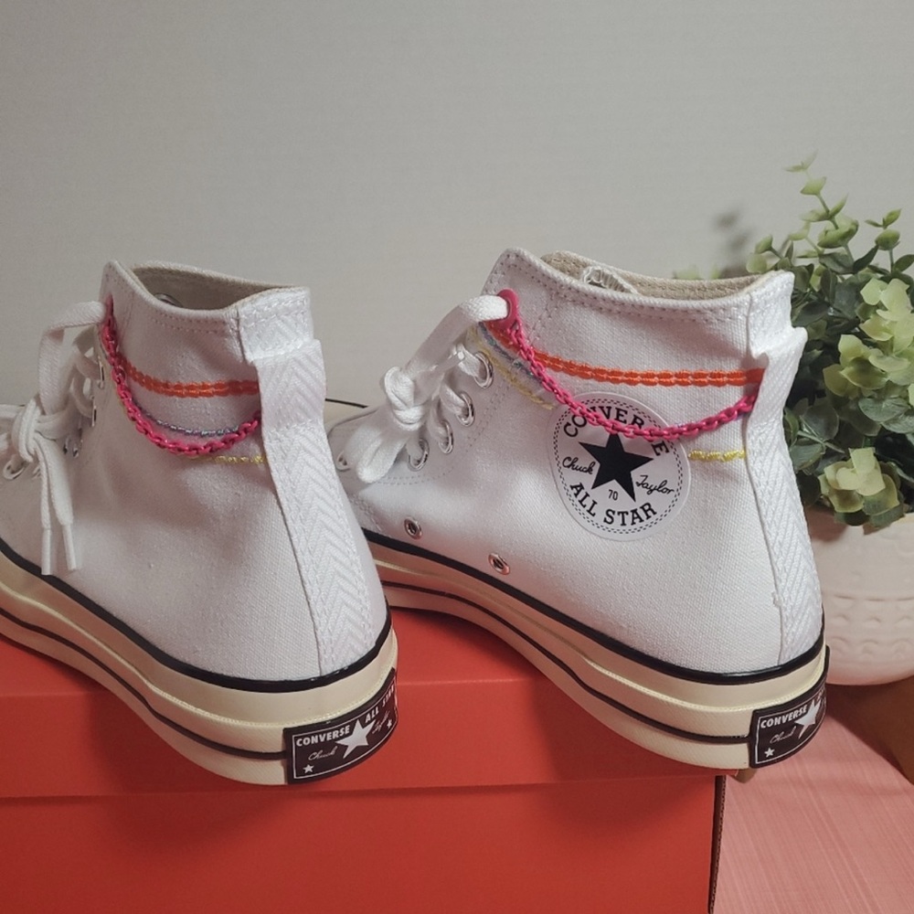 Converse chuck 70Hi embroidered bracelet
Women/ A06845C Size 9 - Picture 8 of 10